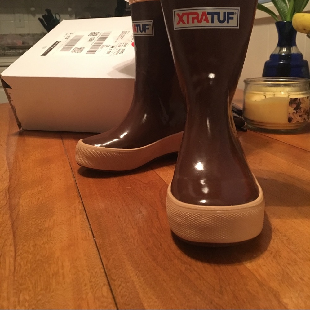 Kids authentic fish/rain boot